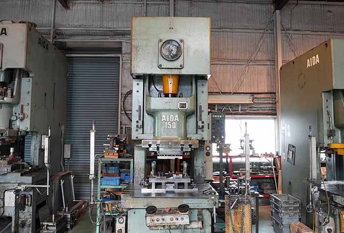 クランクプレス